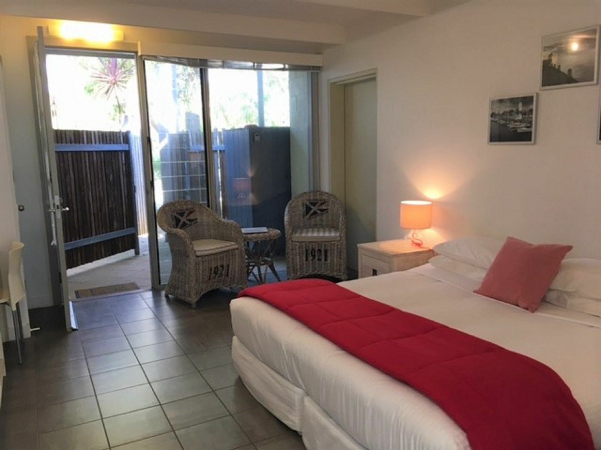 Oceanic Sorrento Apartment ภายนอก รูปภาพ