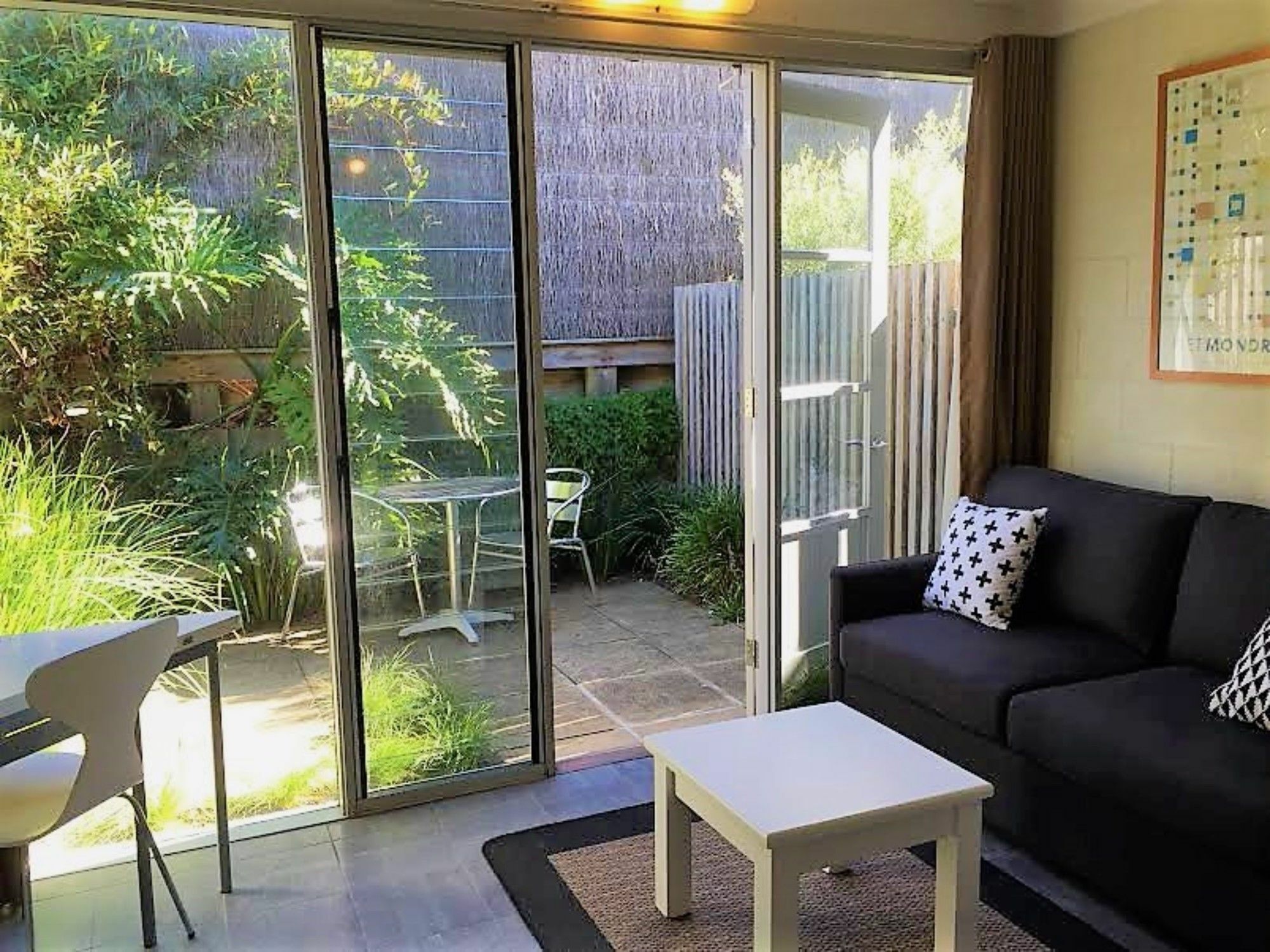Oceanic Sorrento Apartment ภายนอก รูปภาพ